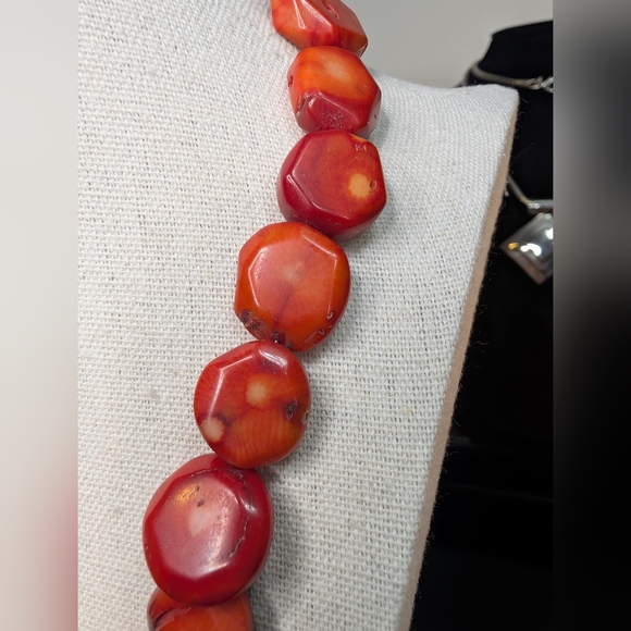 Vintage Sterling & Coral Necklace - Picture 5 of 12